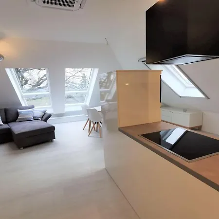 Mit Meerblick Und Gartennutzung - Haus Inselwind Meersicht Apartment Gross Zicker