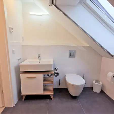 Mit Meerblick Und Gartennutzung - Haus Inselwind Meersicht Gross Zicker