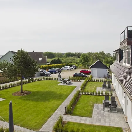 Mit Meerblick Und Gartennutzung - Haus Inselwind Meersicht